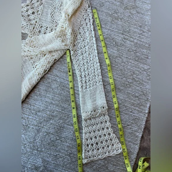 Crochet Cream Cardigan feminine top Small Med - Picture 9 of 11